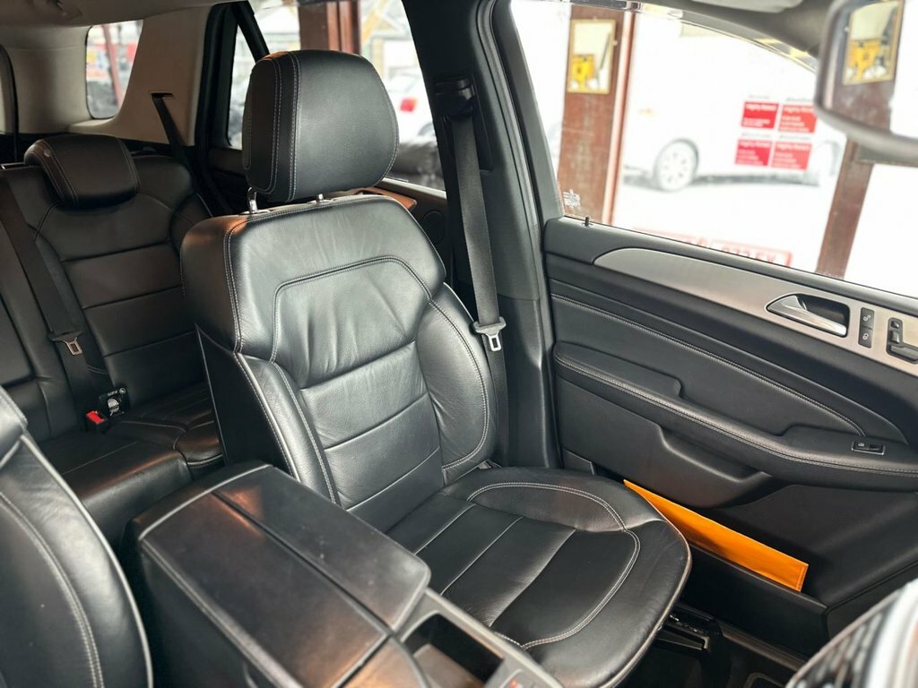 Mercedes-Benz M Class Ml250 Cdi Bluetec Sport Black #101