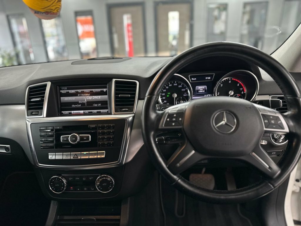 Mercedes-Benz M Class Ml250 Cdi Bluetec Sport Black #105