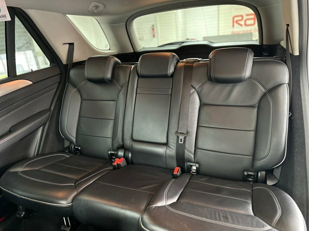 Mercedes-Benz M Class Ml250 Cdi Bluetec Sport Black #160