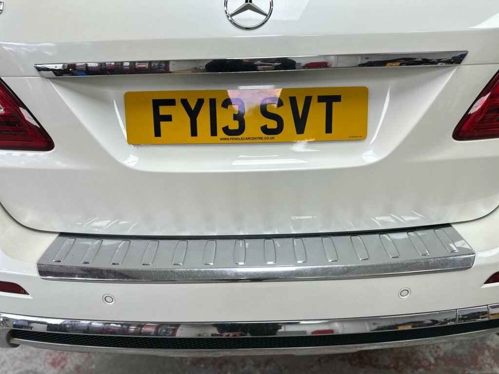 Mercedes-Benz M Class Ml250 Cdi Bluetec Sport Black #61