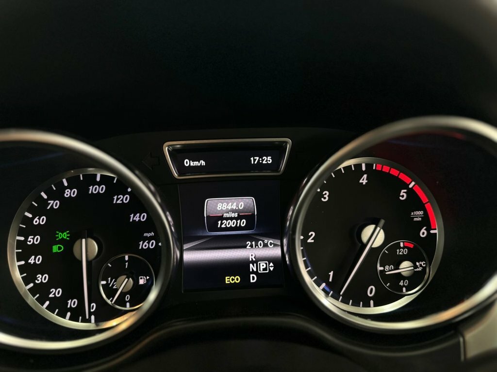 Mercedes-Benz M Class Ml250 Cdi Bluetec Sport Black #118