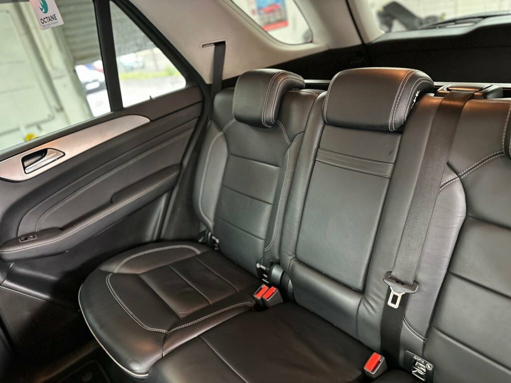 Mercedes-Benz M Class Ml250 Cdi Bluetec Sport Black #166