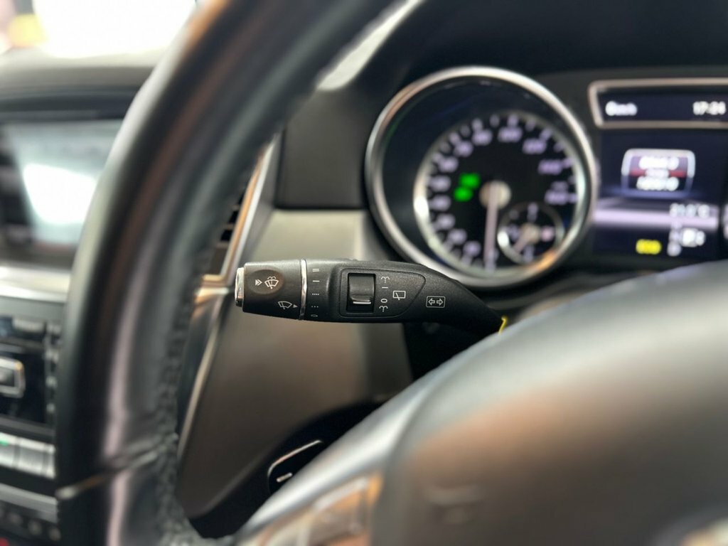 Mercedes-Benz M Class Ml250 Cdi Bluetec Sport Black #113