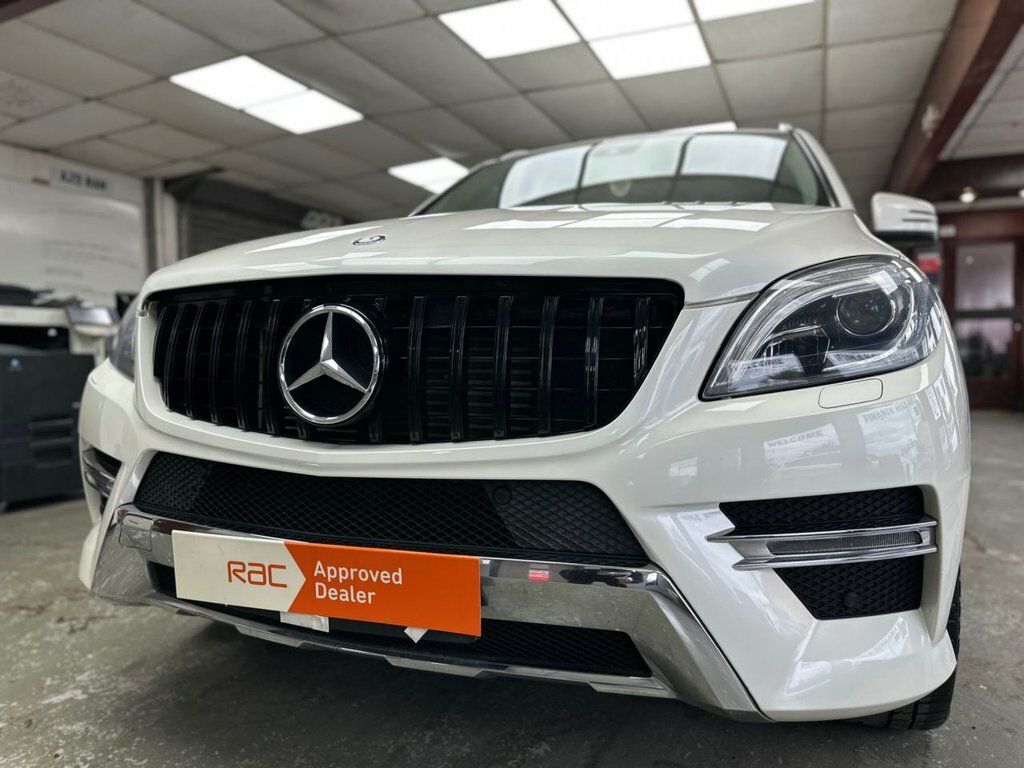 Mercedes-Benz M Class Ml250 Cdi Bluetec Sport Black #23