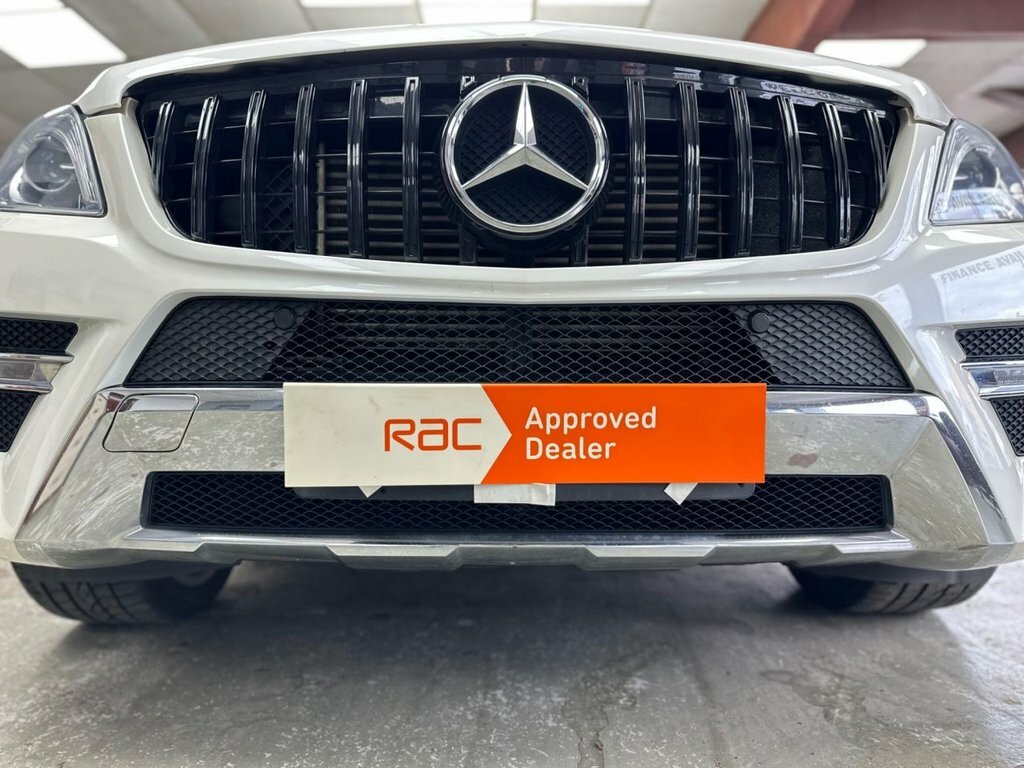 Mercedes-Benz M Class Ml250 Cdi Bluetec Sport Black #33
