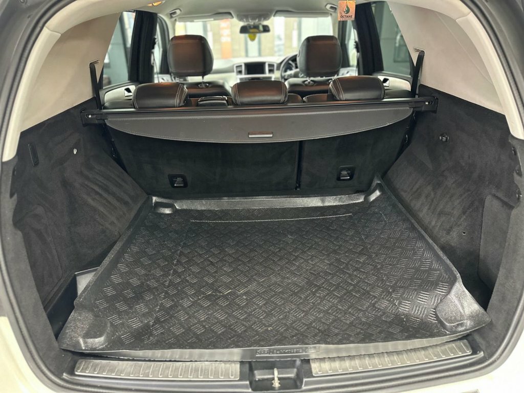 Mercedes-Benz M Class Ml250 Cdi Bluetec Sport Black #72