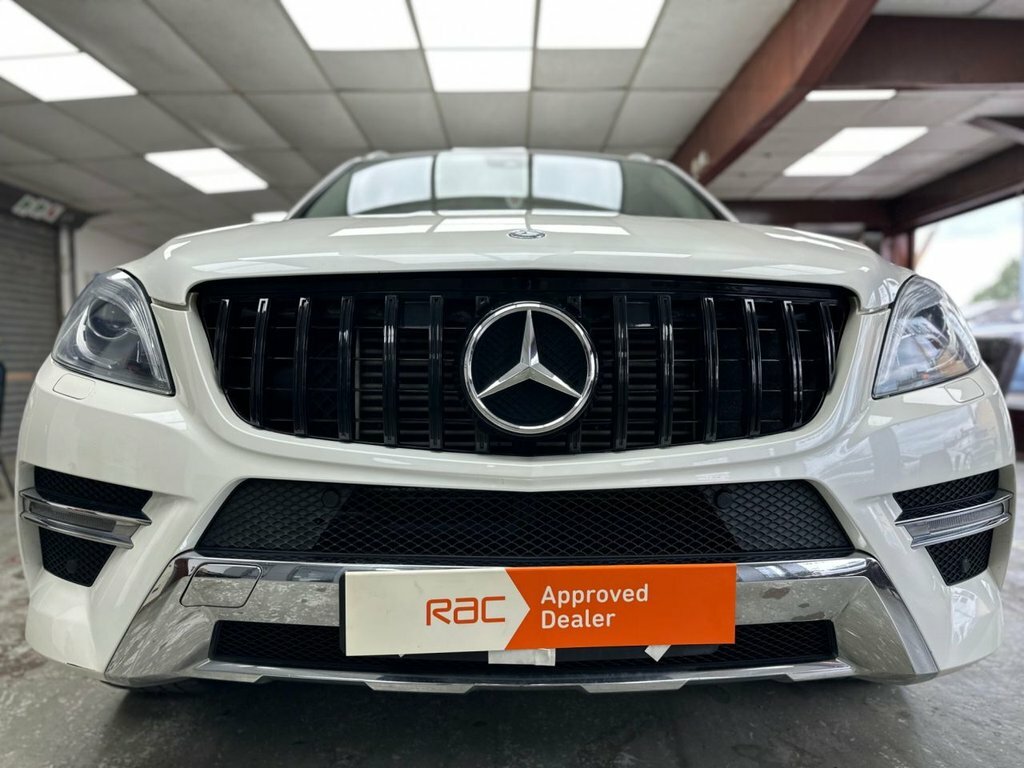 Mercedes-Benz M Class Ml250 Cdi Bluetec Sport Black #25