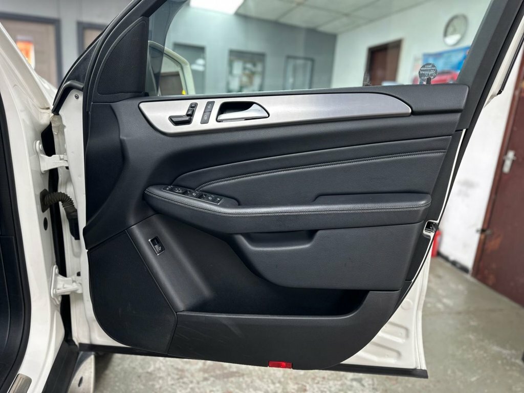 Mercedes-Benz M Class Ml250 Cdi Bluetec Sport Black #87