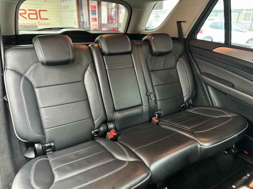 Mercedes-Benz M Class Ml250 Cdi Bluetec Sport Black #149