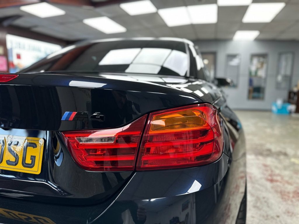 BMW M4 Convertible 3.0 Biturbo Convertible Dct Blue #46