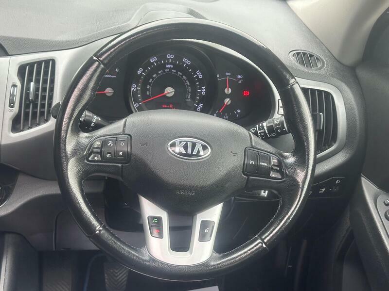 Kia Sportage 1.6 Gdi 1 White #30