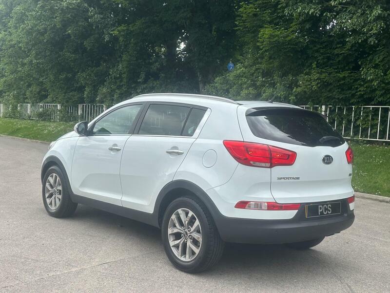 Kia Sportage 1.6 Gdi 1 White #43