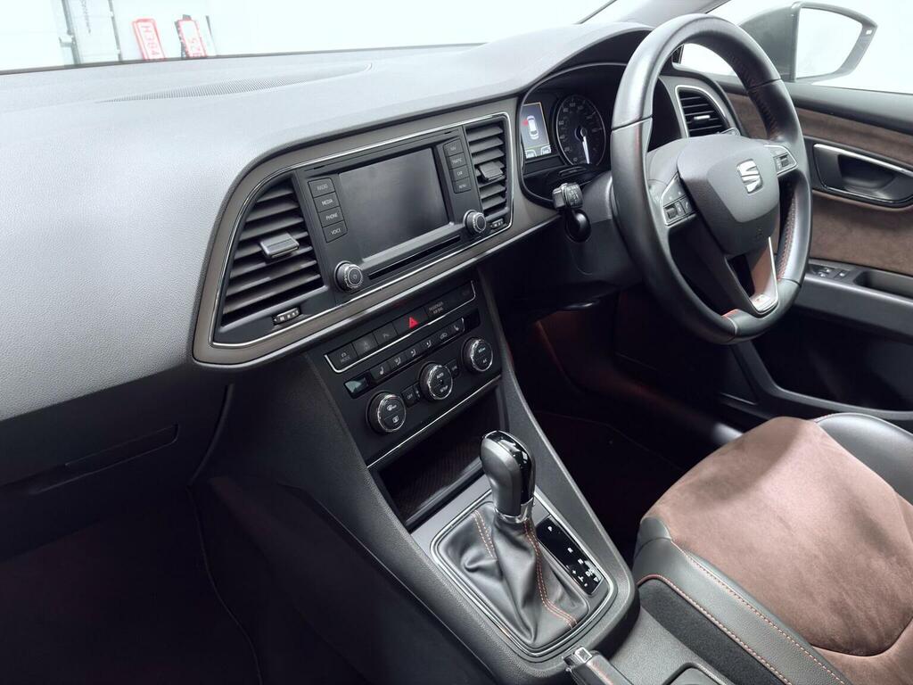 Seat Leon Estate 2.0 Tdi X-perience Se Technology Sport Tour Grey #2