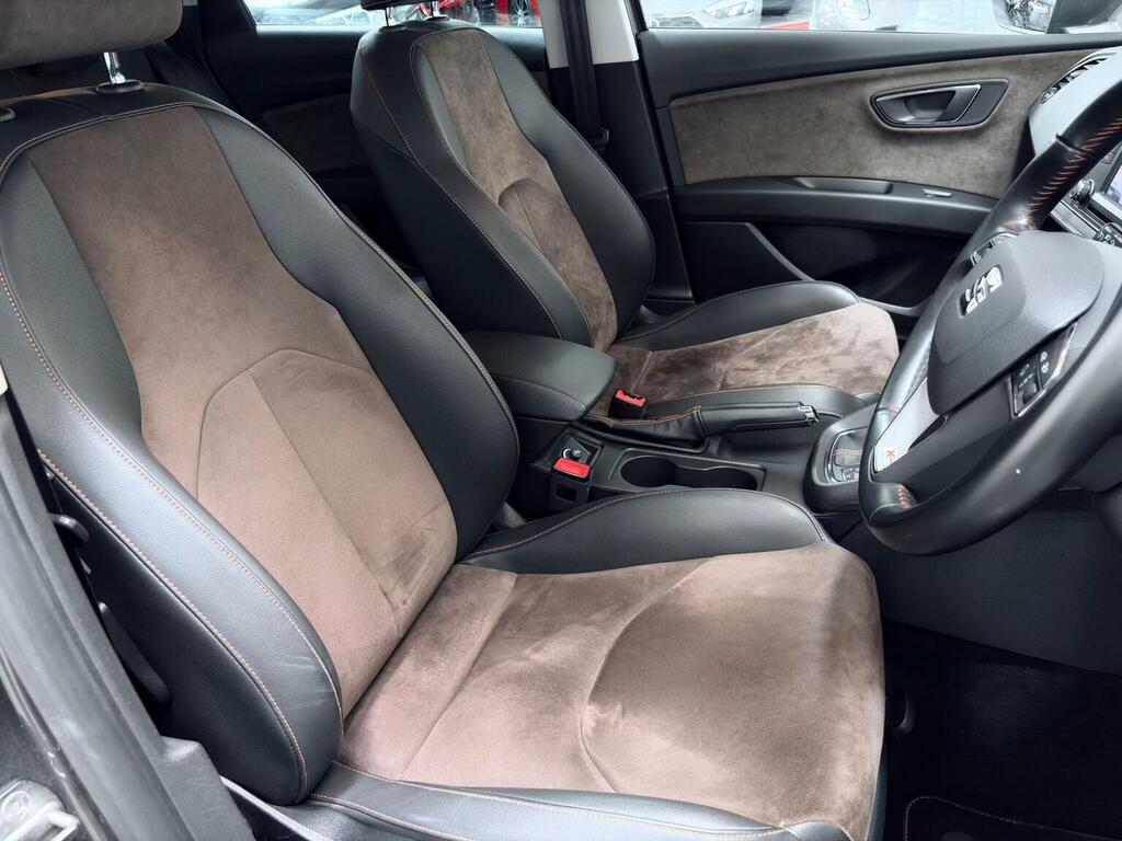 Seat Leon Estate 2.0 Tdi X-perience Se Technology Sport Tour Grey #3