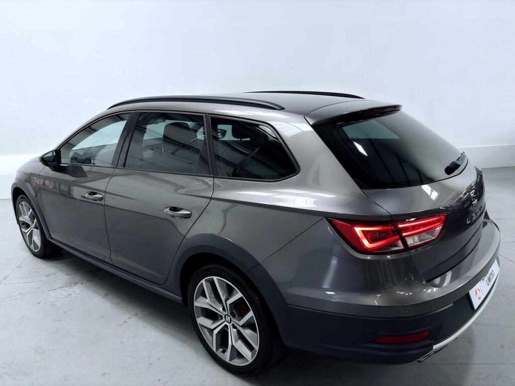 Seat Leon Estate 2.0 Tdi X-perience Se Technology Sport Tour Grey #4