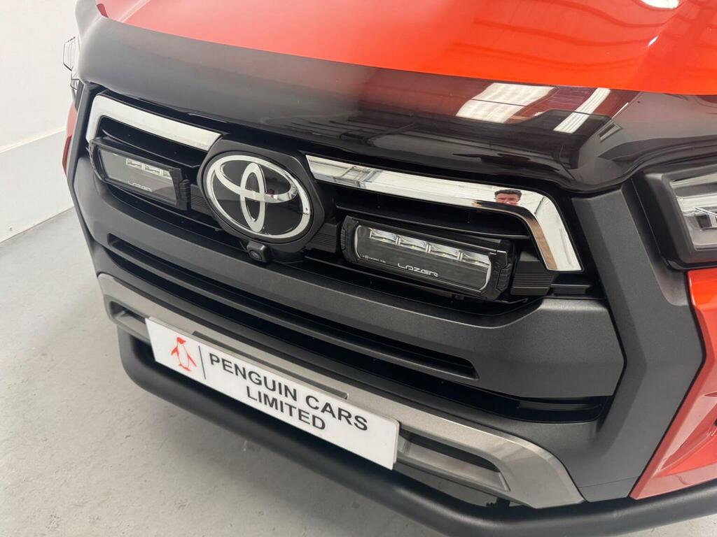 Toyota HILUX Pickup 2.8 D-4d-h Invincible X 4Wd Euro 6 LX24AAF Orange #6