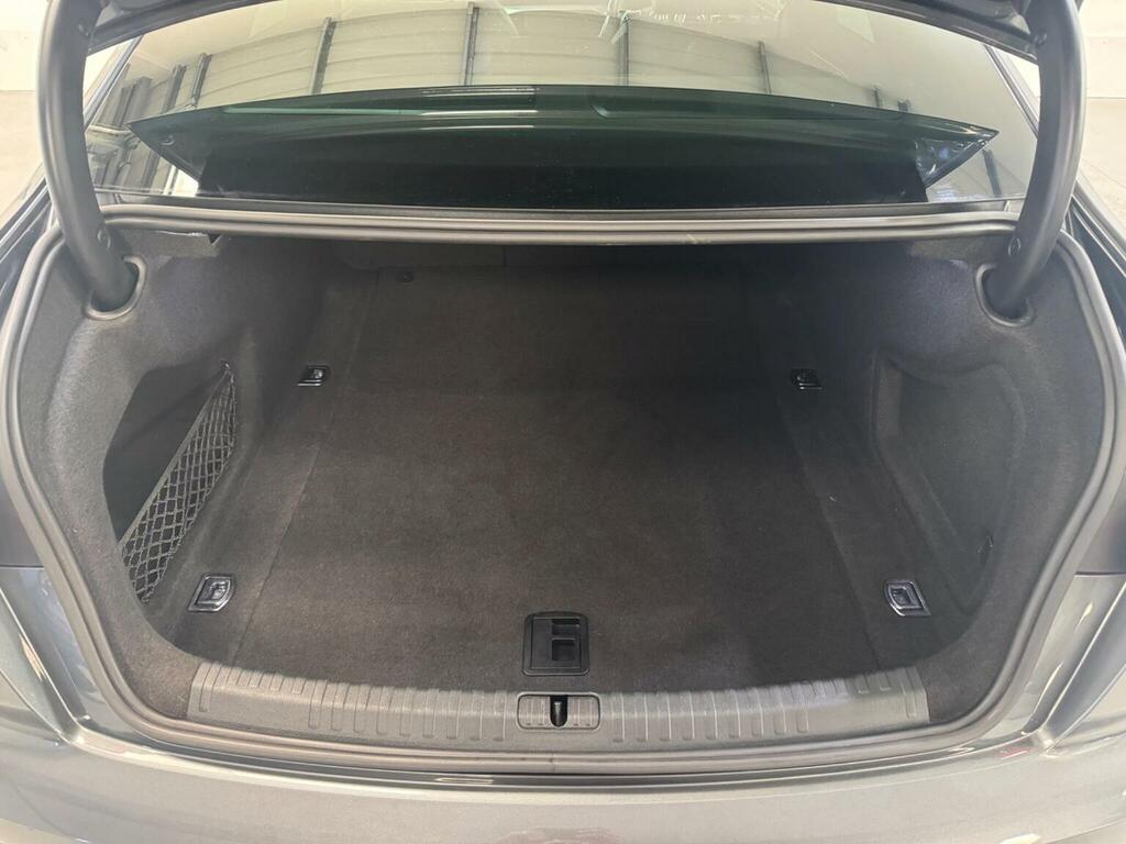 Audi A6 Saloon Tfsi E Quattro Sport Black #20
