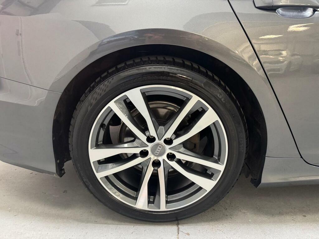 Audi A6 Saloon Tfsi E Quattro Sport Black #30