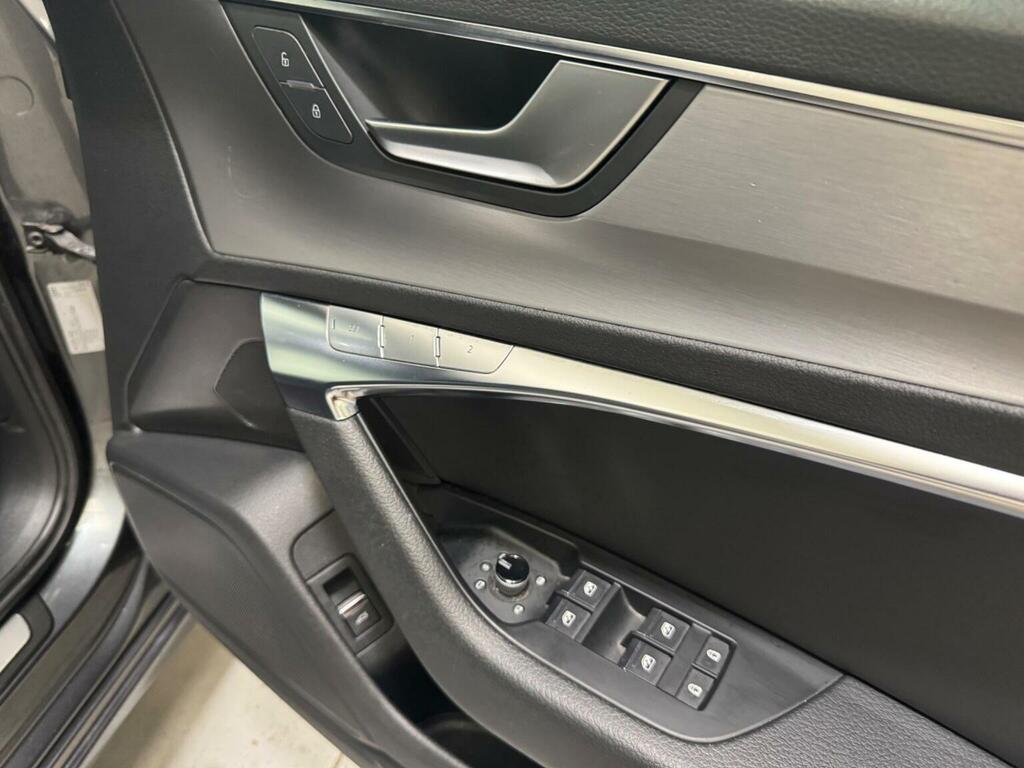 Audi A6 Saloon Tfsi E Quattro Sport Black #38