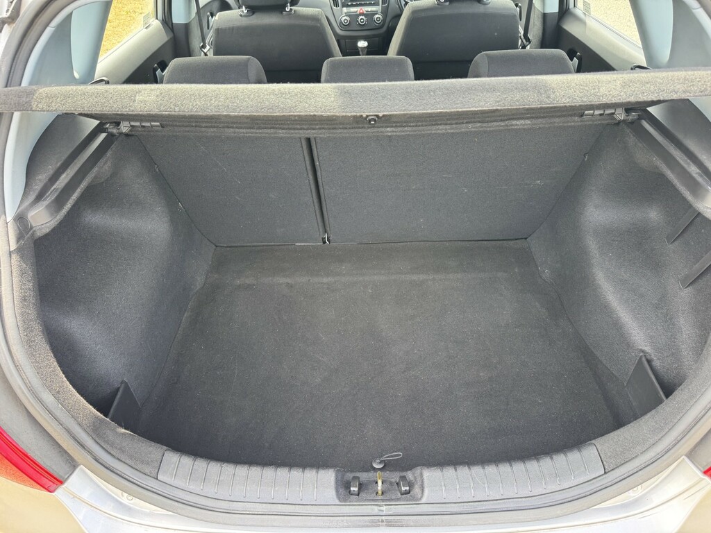 Kia Ceed 1.4 Gs Red #17
