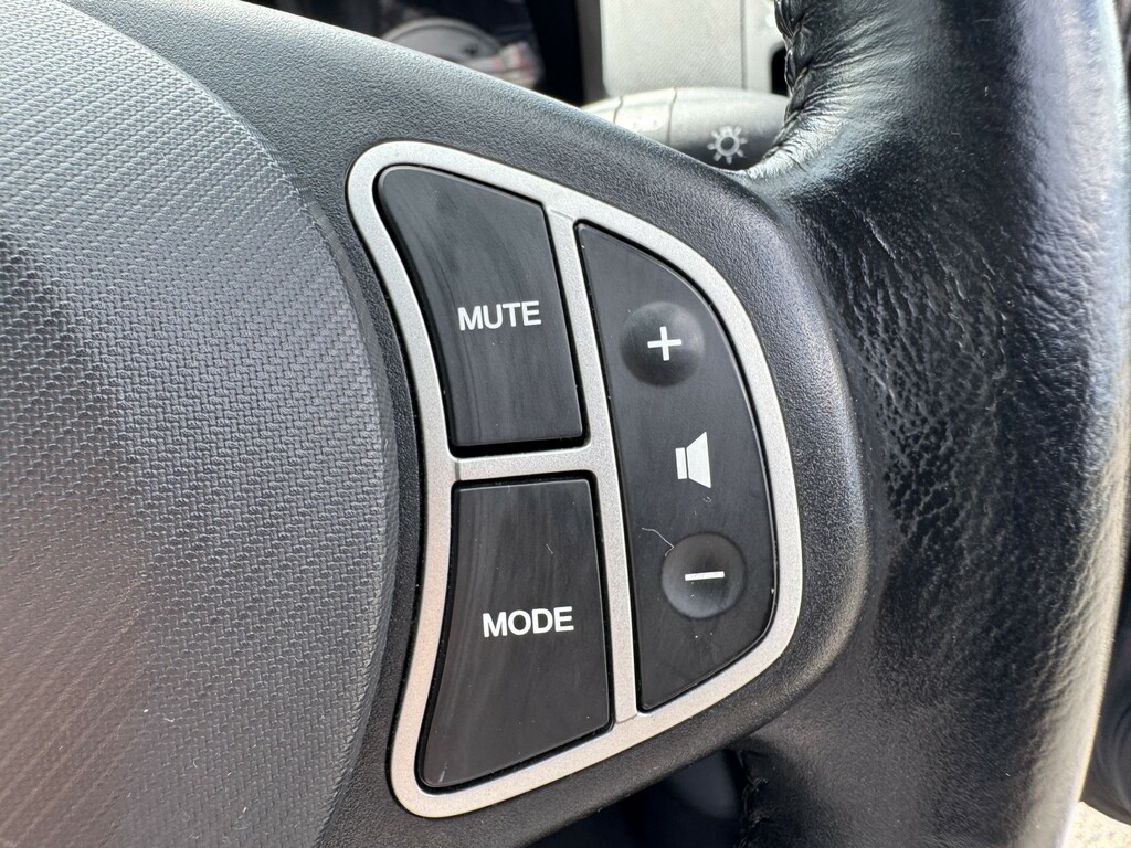 Kia Ceed 1.4 Gs Red #26