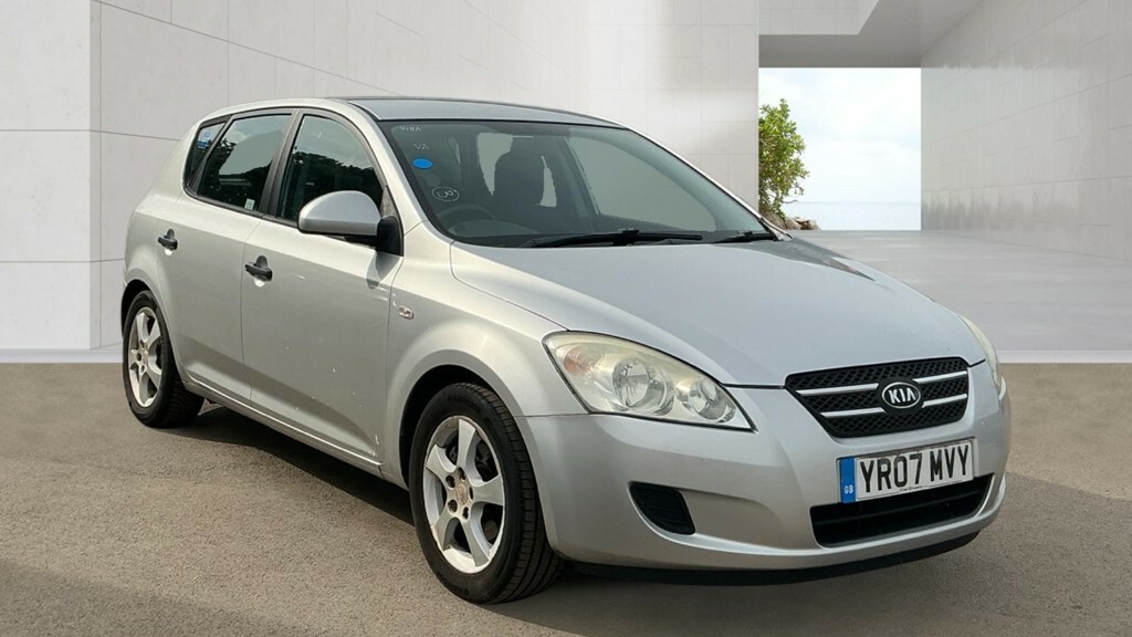 Kia Ceed 1.6 Gs Silver #2