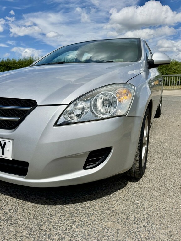 Kia Ceed 1.4 Gs Red #14