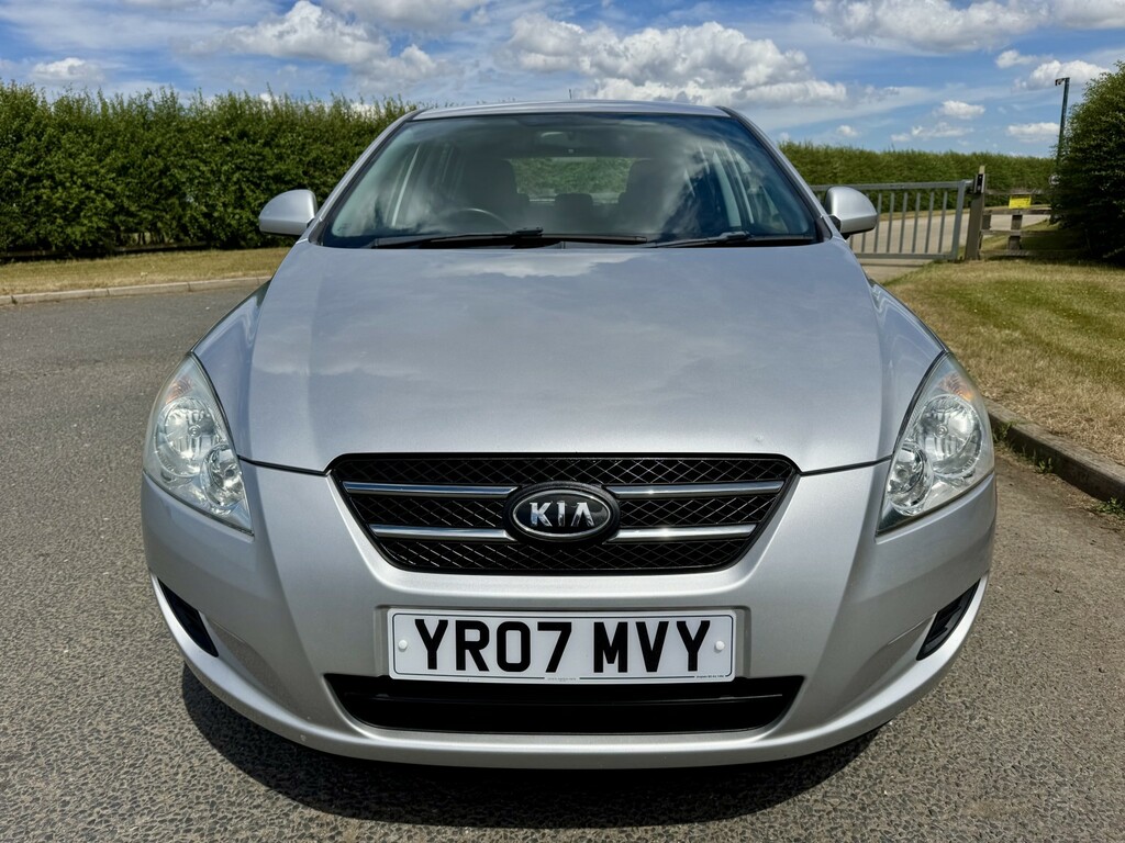 Kia Ceed 1.4 Gs Red #13