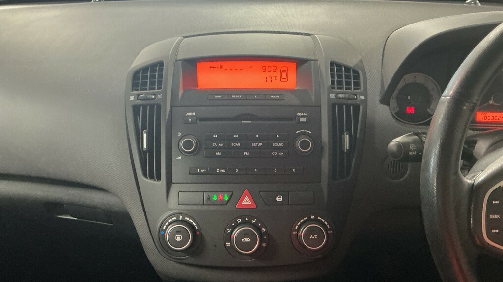 Kia Ceed 1.6L Ls Crdi Black #10