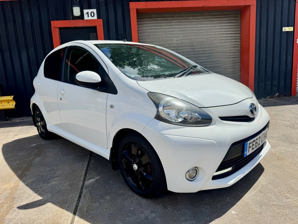 Toyota Aygo 1.0 Vvt-i Fire White