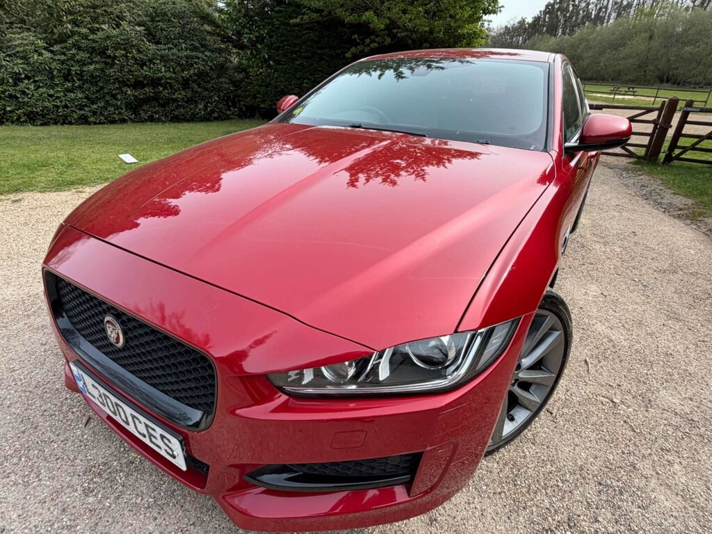 Jaguar XE R-sport D  #3