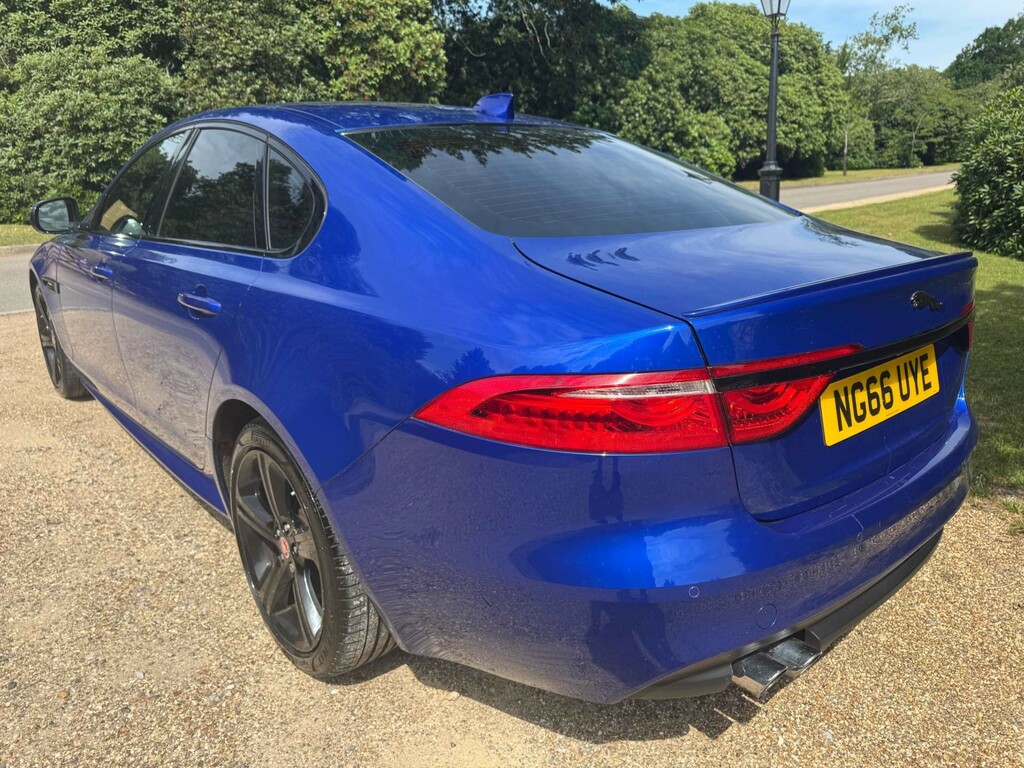 Jaguar XF R-sport D  #4