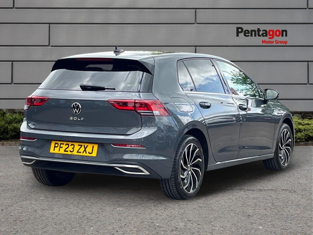 Volkswagen Golf 1.5 Tsi Style Edition Hatchback PF23ZXJ Grey #4