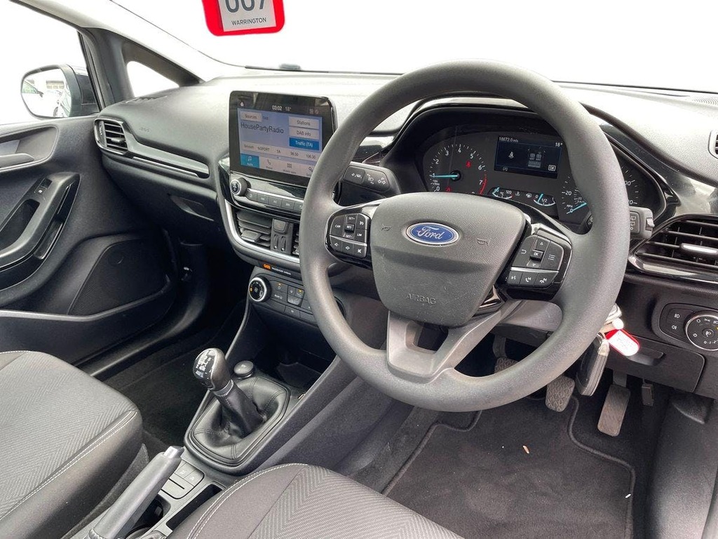 Ford Fiesta 1.1 Ti Vct Trend Hatchback Euro MA23XYT Black #5