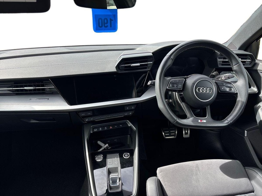 Audi A3 2.0 Tdi 35 Edition 1 Sportback S Tronic Black #6