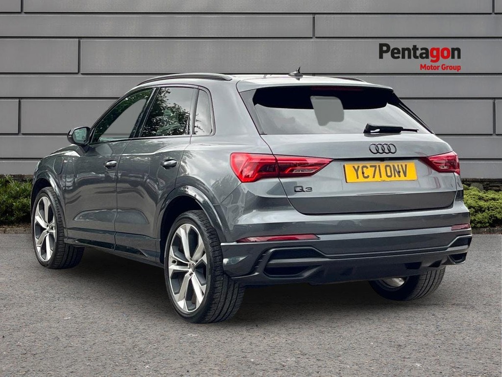 Audi Q3 1.4 Tfsie 45 Vorsprung Suv Plug In Hybr Grey #2