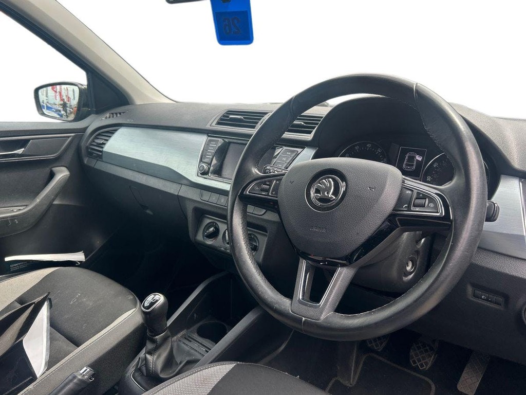 Skoda Fabia 1.0 Tsi Colour Edition Hatchback PJ18DMX Blue #5