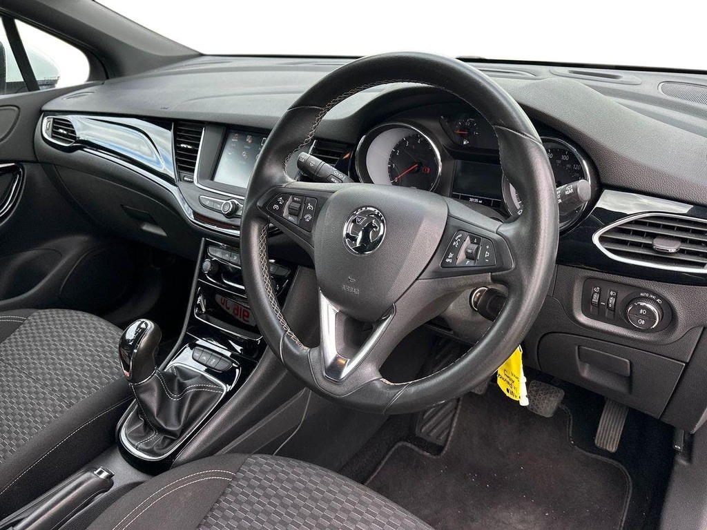Vauxhall Astra 1.4I Turbo Sri Hatchback Euro 6 PF17PPY White #5