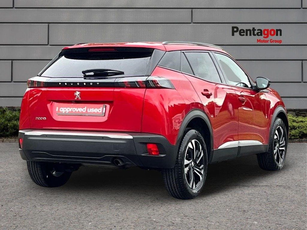 Peugeot 2008 1.2 Puretech Allure Premium Suv FT22RYV Red #4