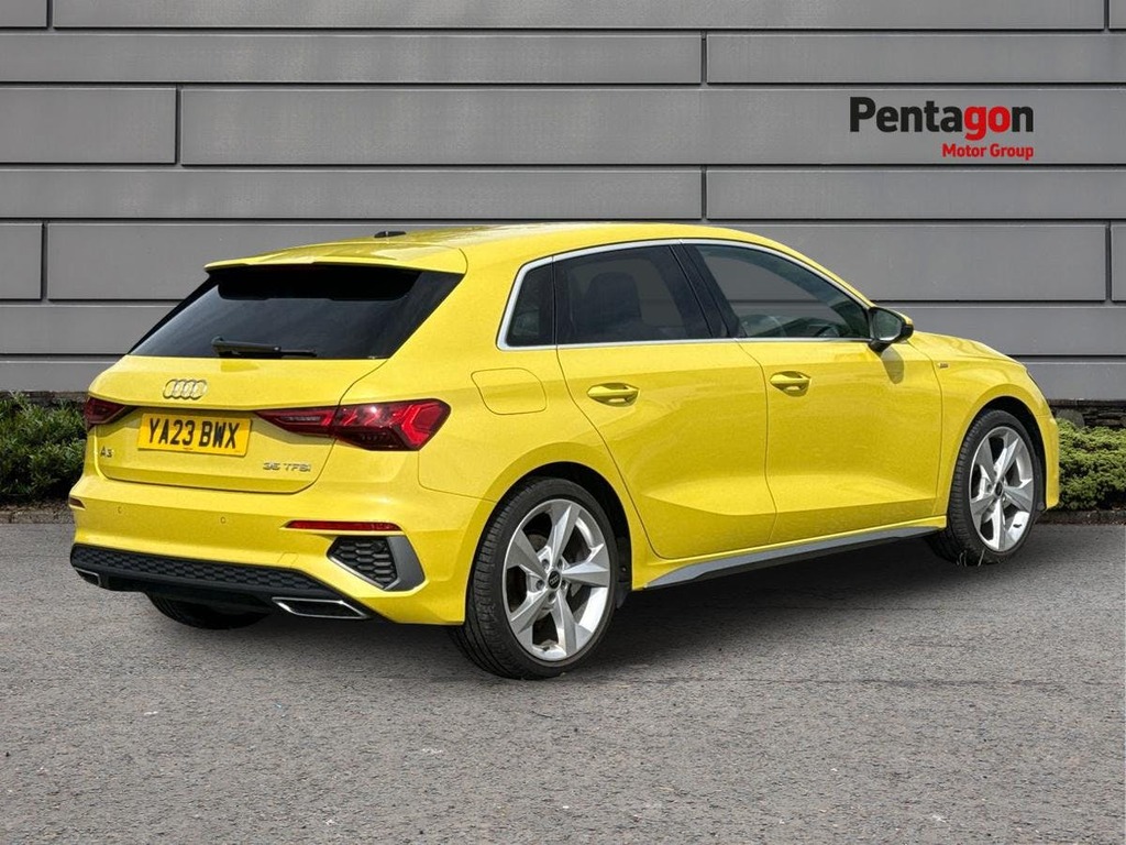 Audi A3 1.5 Tfsi 35 S Line Sportback S Tronic E YA23BWX Yellow #4
