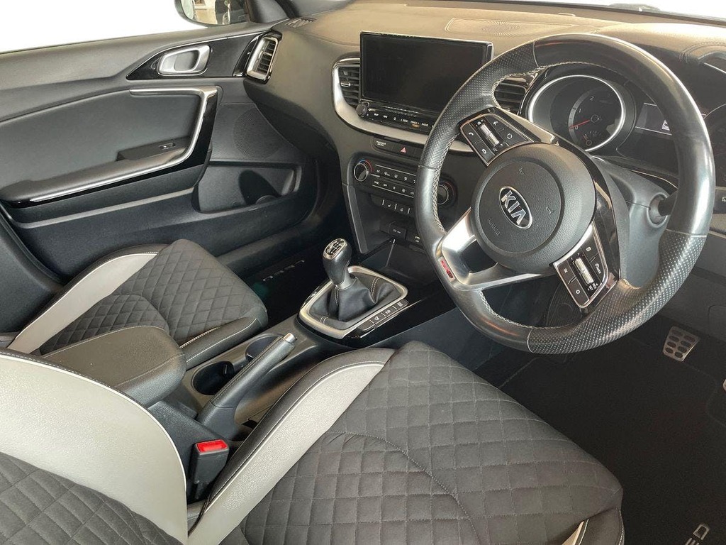 Kia Ceed 1.6 Crdi Mhev Gt Line Hatchback Hybrid Grey #5