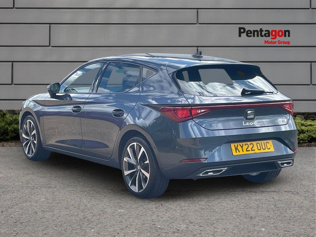Seat Leon 1.5 Etsi Mhev Fr Sport Hatchback Hybrid Grey #2