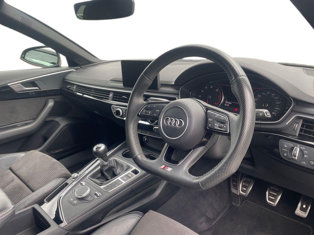 Audi A4 Avant 2.0 Tfsi 35 Black Edition Estate PG19GMX Grey #5