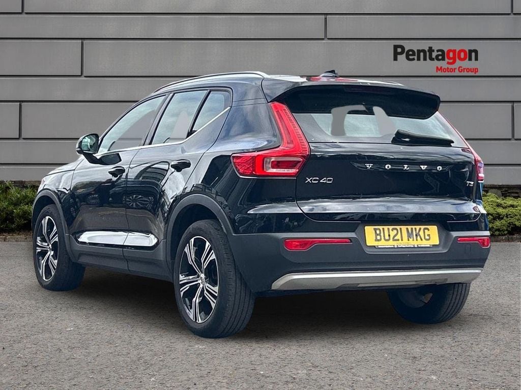 Volvo XC40 1.5 T3 Inscription Pro Suv Euro 6 Black #2