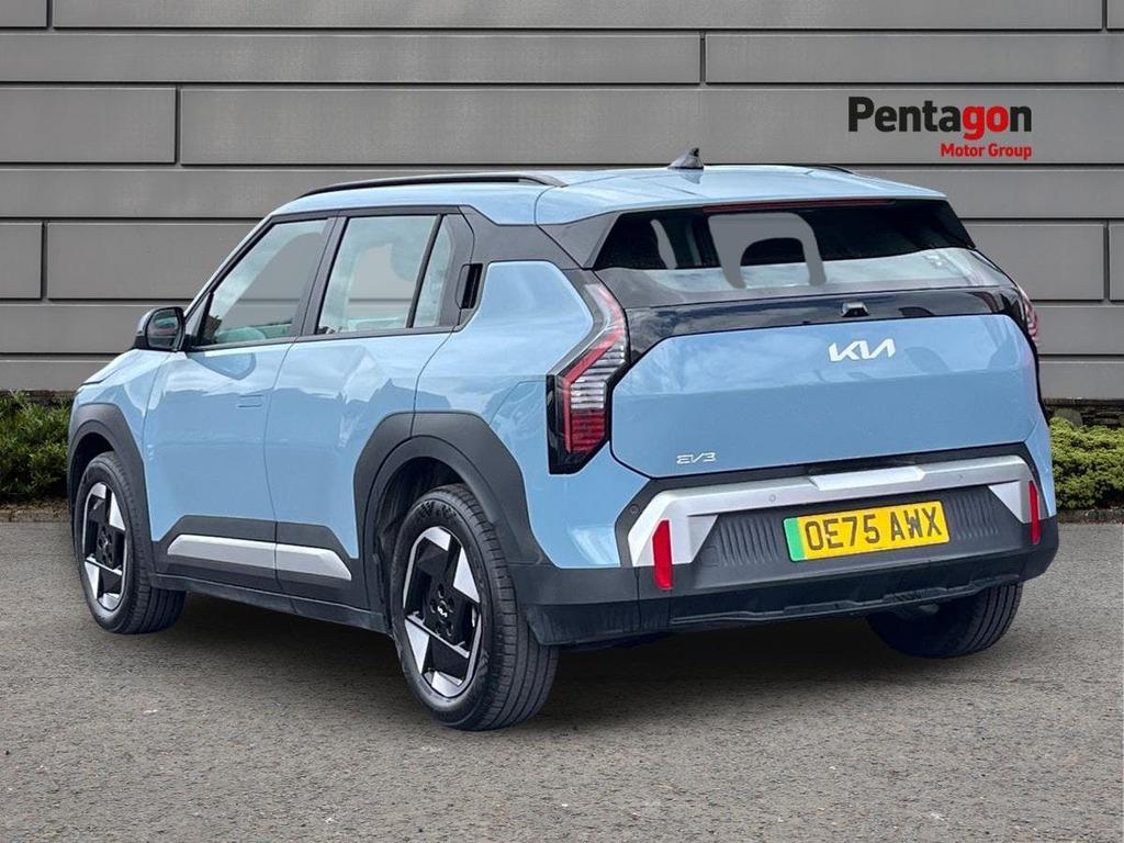 Kia EV3 81.4Kwh Air Suv 201 Bhp OE75AWX Blue #2
