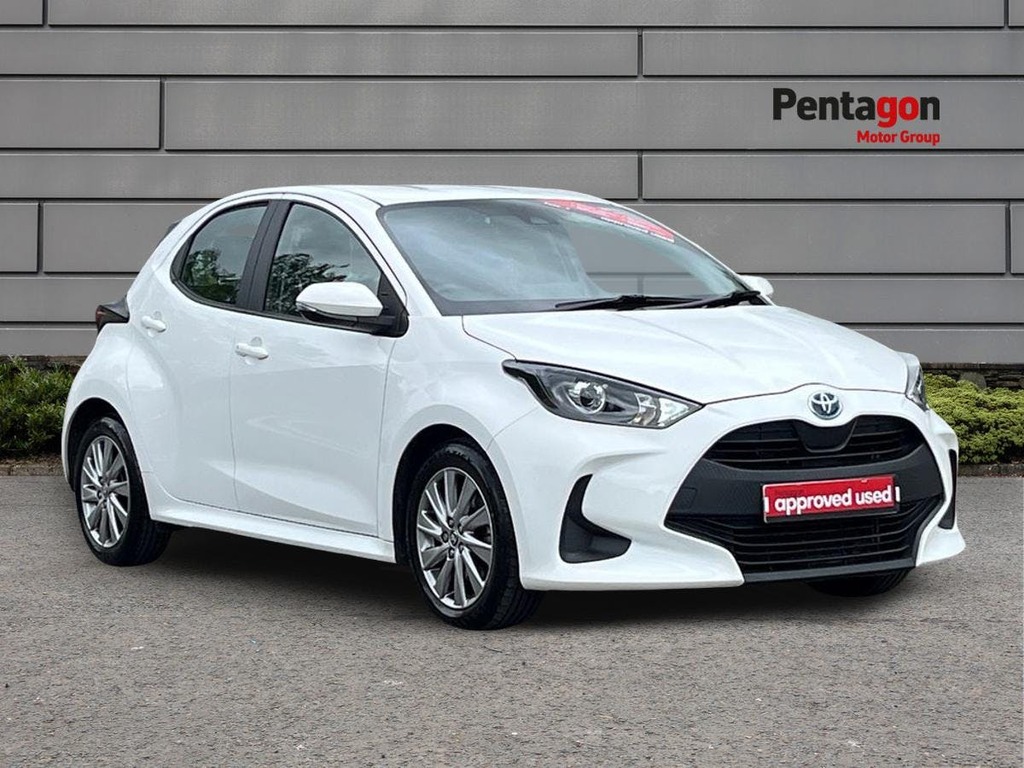 Toyota Yaris 1.5 Vvt H Icon Hatchback Hybrid E Cvt E White