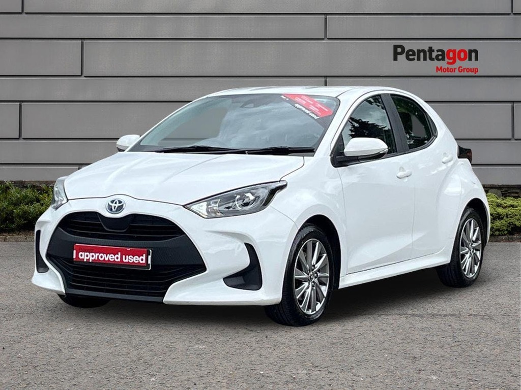 Toyota Yaris 1.5 Vvt H Icon Hatchback Hybrid E Cvt E FY23TTZ White #3
