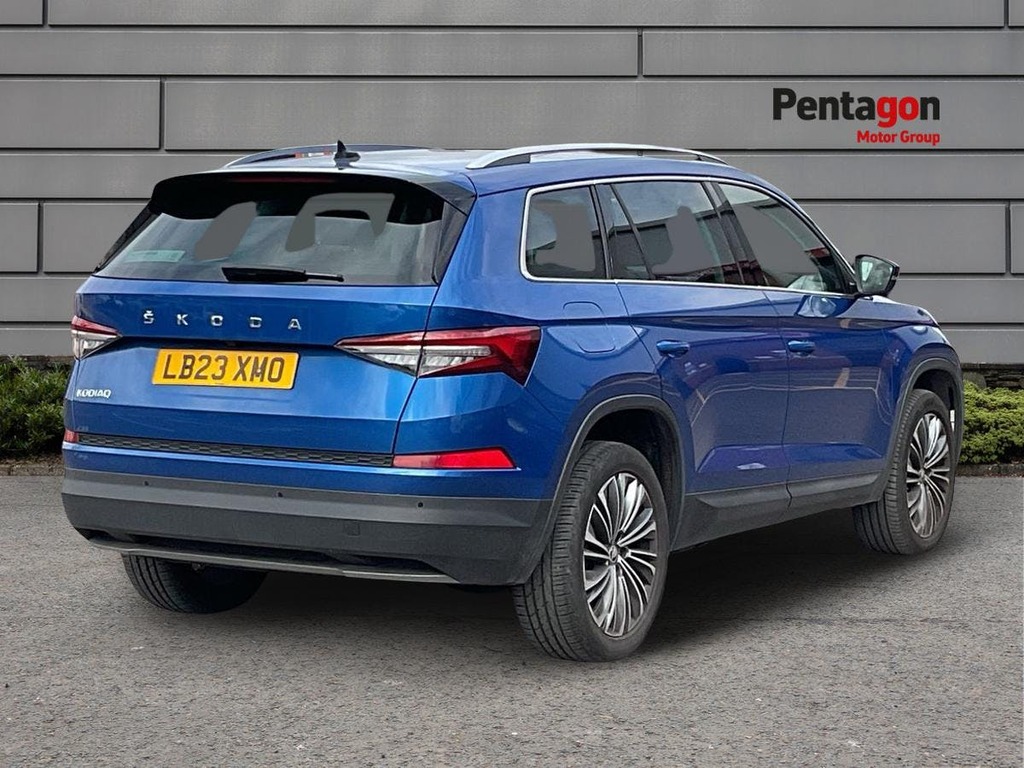 Skoda Kodiaq 1.5 Tsi Act Se L Executive Suv Dsg Euro LB23XMO Blue #4
