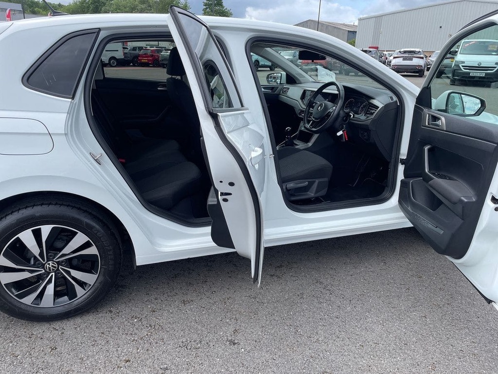 Volkswagen Polo 1.0 Tsi 95 Match White #27
