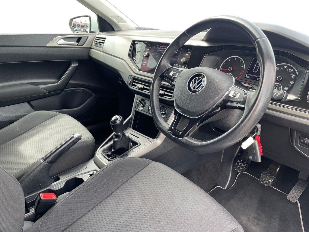 Volkswagen Polo 1.0 Tsi 95 Match White #5